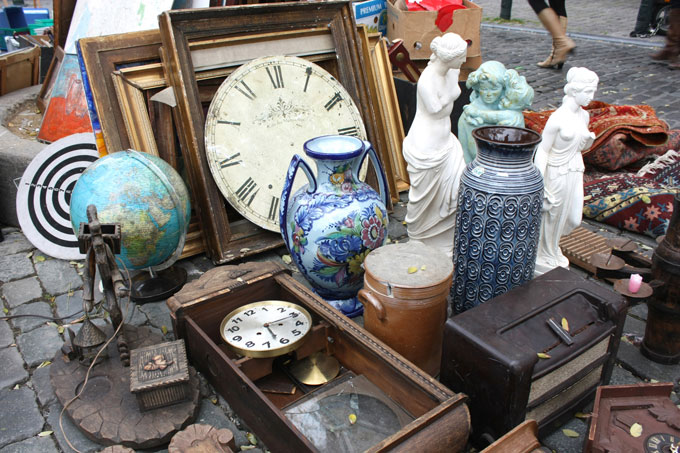 organiser un vide grenier / une brocante : illustration